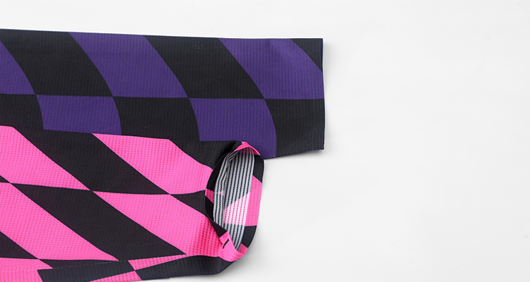 custom running apparel
